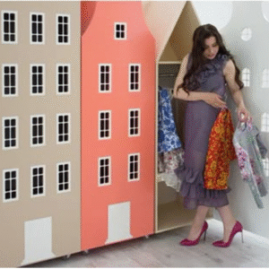 Alternative view of AYA 007